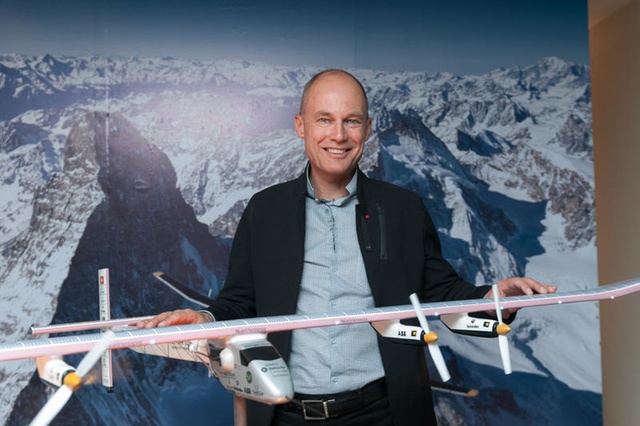 Capt Bertrand Piccard